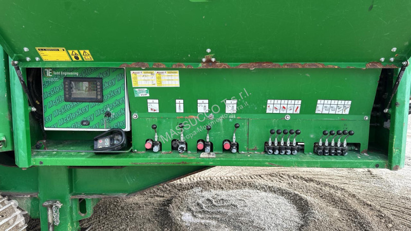 تفتيت، إعادة التدوير McCloskey J40V2