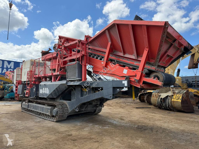 تفتيت، إعادة التدوير Sandvik UH 440 i