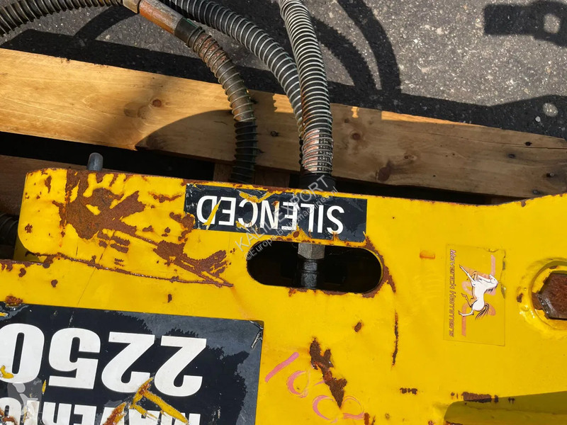 Knusning, genvinding  2250 HSP Hammer Rock...