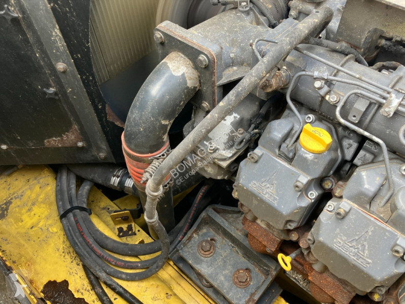 Drvenie, recyklácia Bomag  BC 772 RS