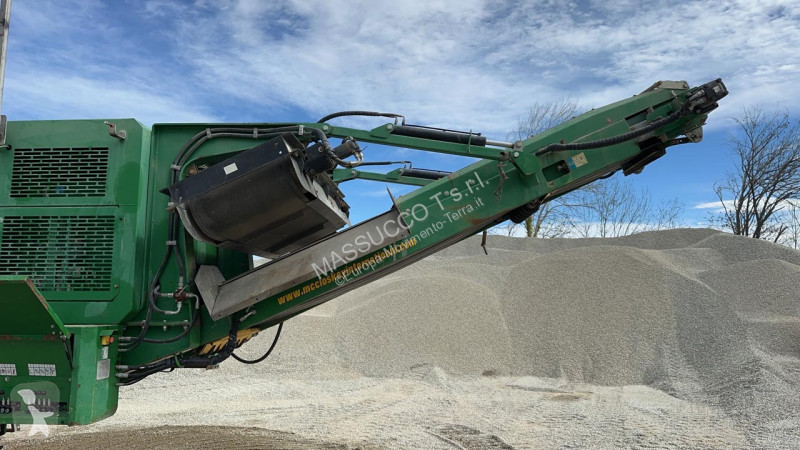 تفتيت، إعادة التدوير McCloskey J40V2