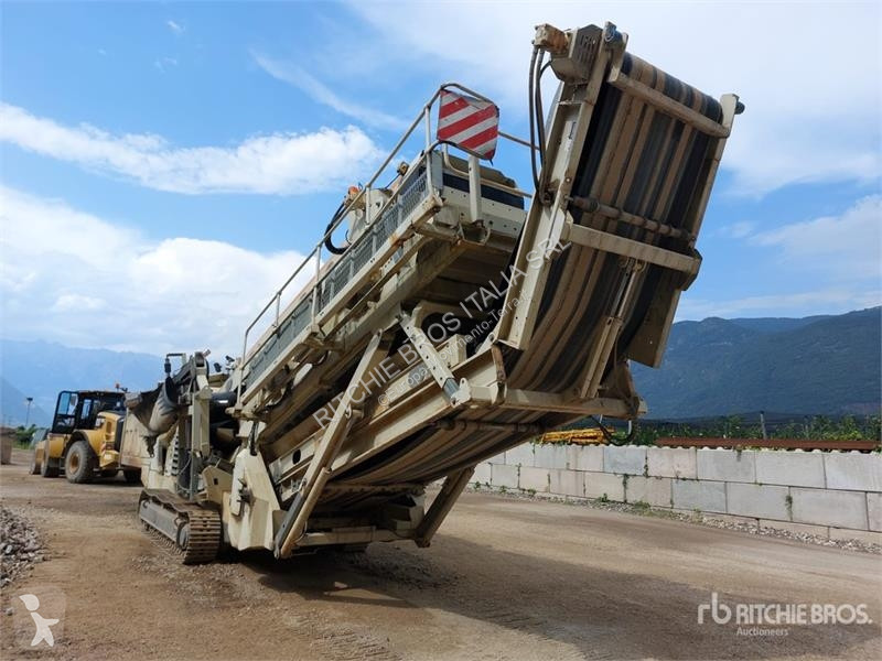 تفتيت، إعادة التدوير Metso ST352