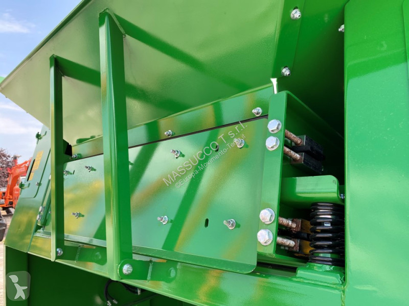 تفتيت، إعادة التدوير McCloskey MINI SIZER