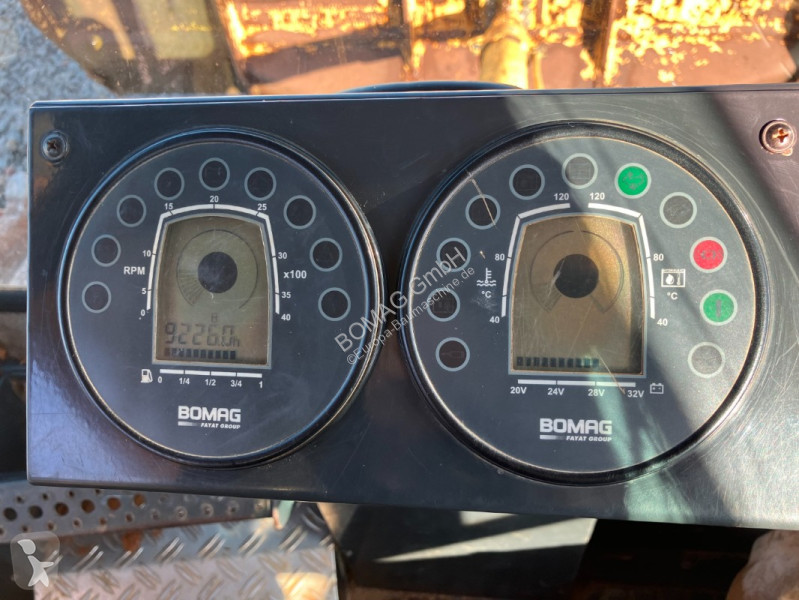 تفتيت، إعادة التدوير Bomag  BC 772 RB-2  Stage...