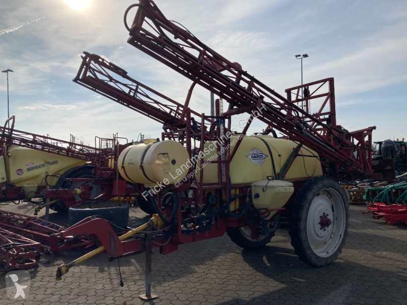Pulverización Hardi TZY 2400