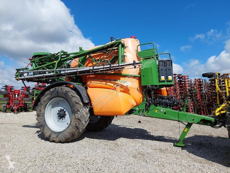 Pulverización Amazone UX 6200 Super 28-30 M