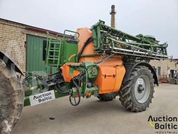 Pulvérisateur traîné Amazone