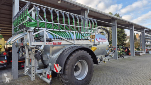 Fliegl VFW 8600 EINACHS SKATE 90 Schleppschuhverteiler spraying