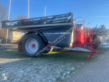 Pulvérisateur traîné Horsch