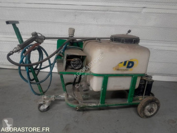 Equipment for spare parts spraying