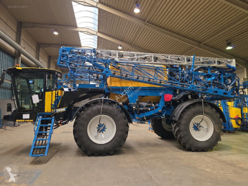 Pulverizador automotor Delvano