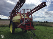 Pulverizador arrastrado Kverneland Ikarus A3800