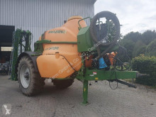Pulverización Amazone usado