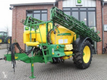 John Deere spraying