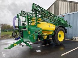 John Deere spraying