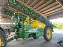 Pulverización John Deere usado