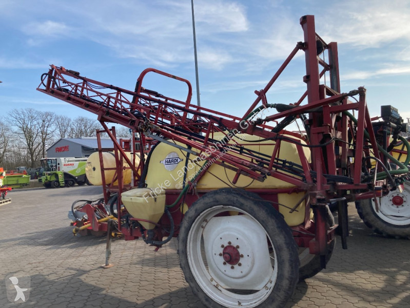 Pulverización Hardi  TZY 2400