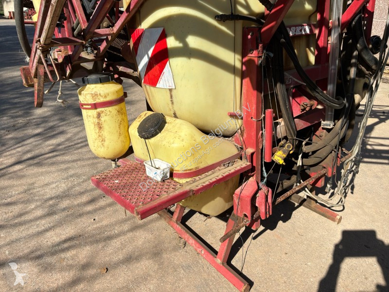 Hardi 361 -ME-1000-EC5-18-LHY spraying
