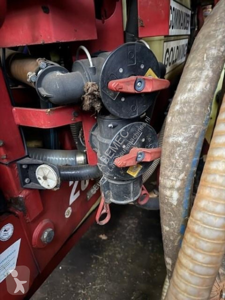 Hardi Commander 2800 Veldspuit spraying