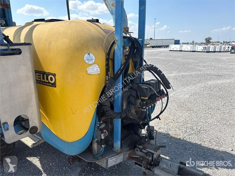 Розпилювач Martignani M1500 KWH Pull-Type Sprayer