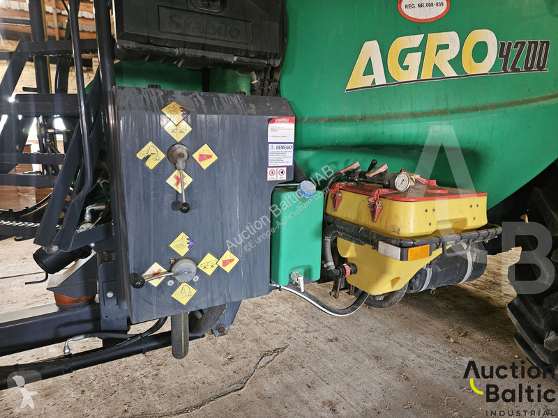 Pulvérisation  agrodileris UAB AGRO4200G