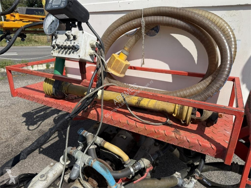 3000l 24m spraying
