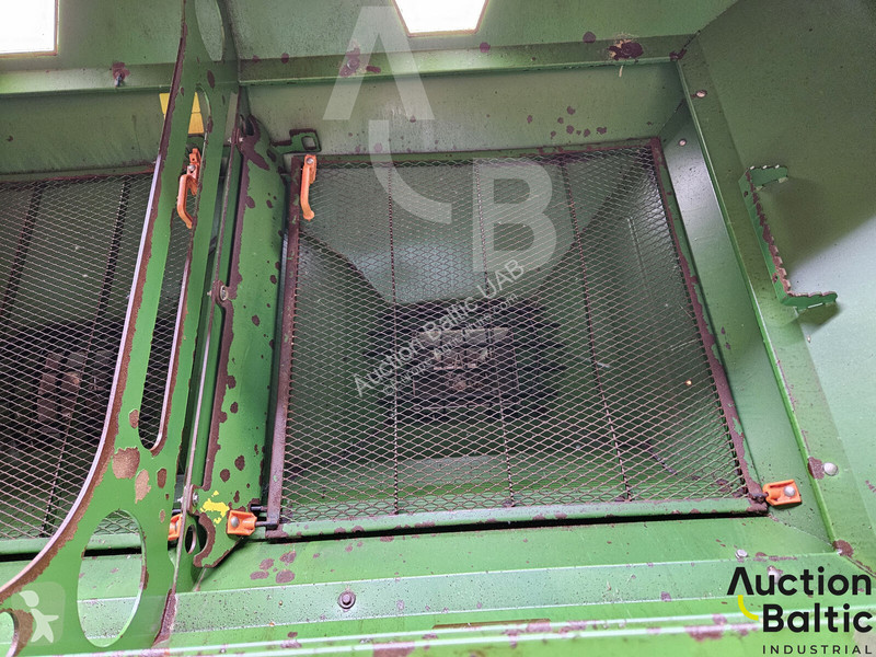 Amazone ZA-M ultra spraying