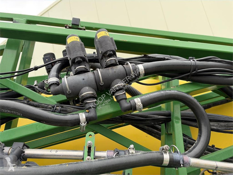 Besprutning John Deere 840 Veldspuit