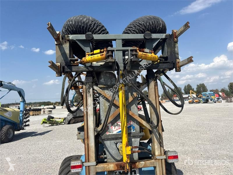 Розпилювач Martignani M1500 KWH Pull-Type Sprayer