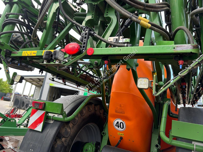 Pulverización Amazone   UX 6200