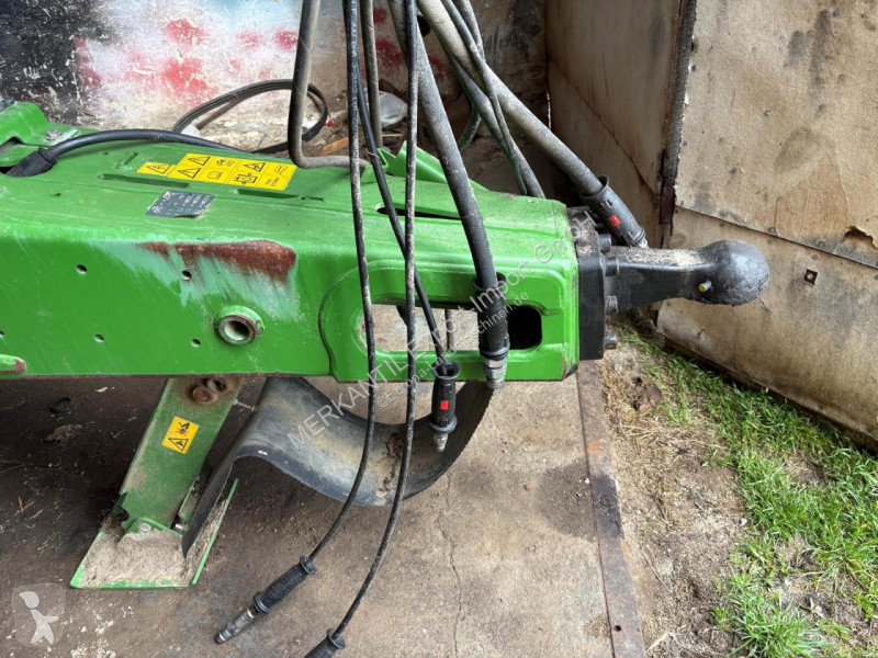Amazone  UX11201 Super 36m spraying