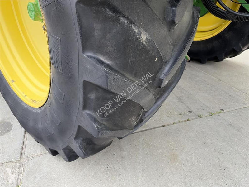 Besprutning John Deere 840 Veldspuit