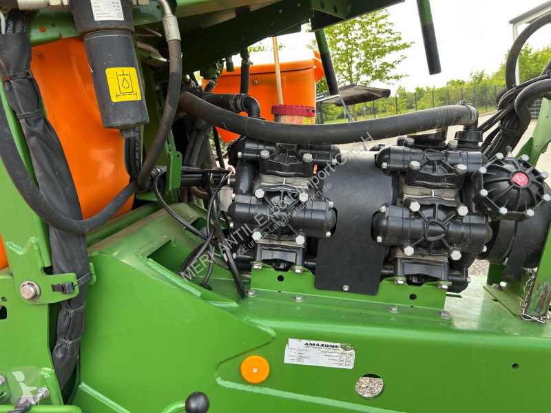 Pulverización Amazone   UX 6200