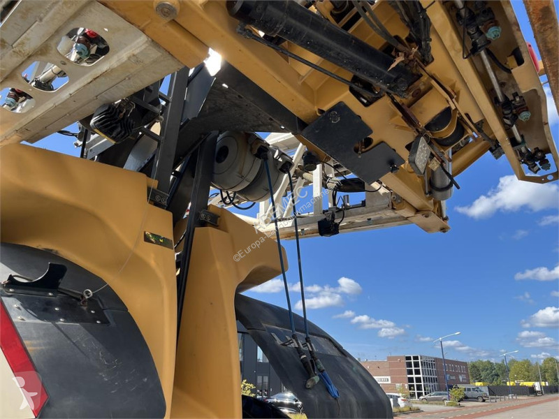 Veldspuit Challenger Rogator 645D