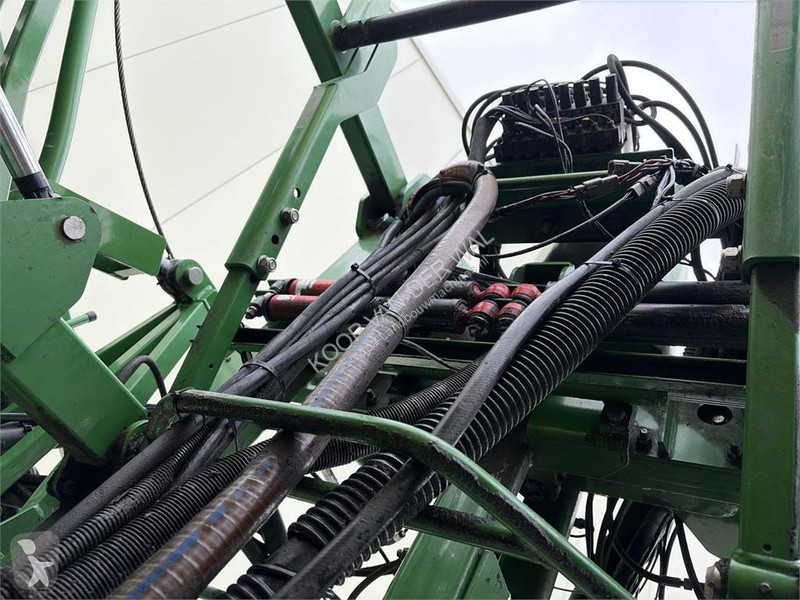 Besprutning John Deere 840 Veldspuit