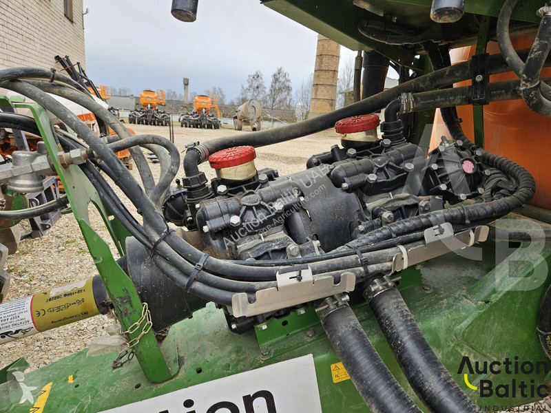 Besprutning Amazone UX 5200 Super