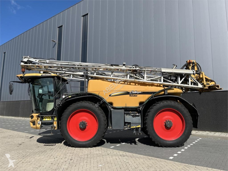 Veldspuit Challenger Rogator 645D