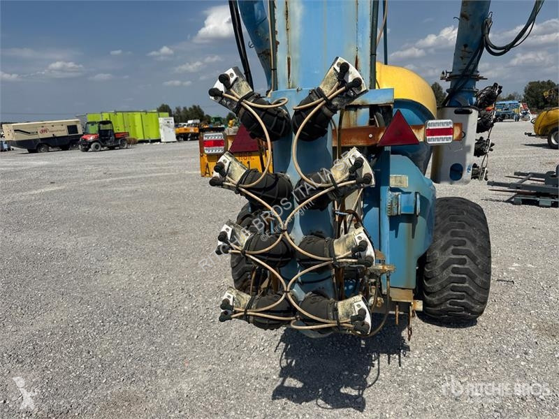 Розпилювач Martignani M1500 KWH Pull-Type Sprayer