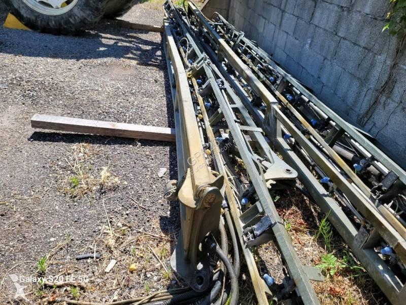 Tecnoma TECNIS 3500 spraying
