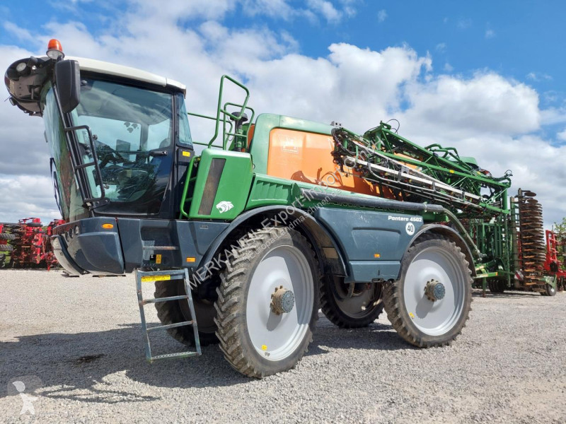 Pulverización Amazone Pantera 4502 30-24m