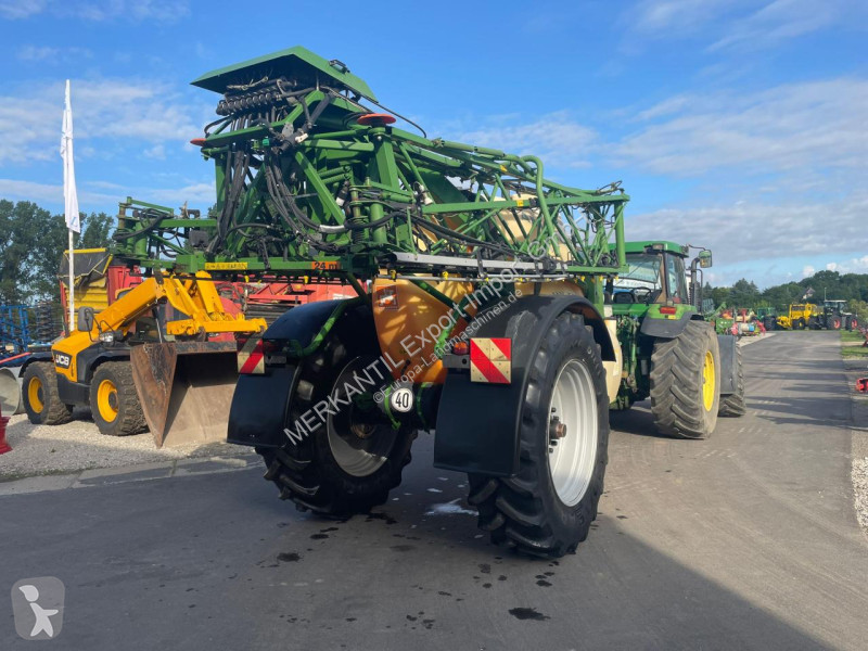 Pulverización Amazone UX 5200 24m