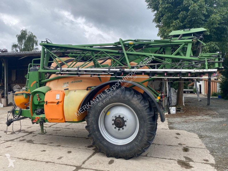 Pulverización Amazone UX 4200