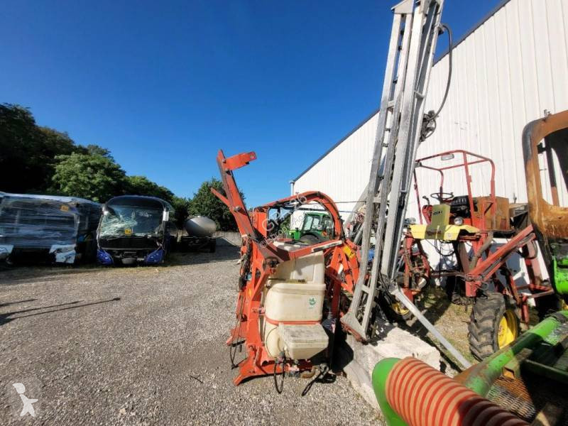 Pulverización Kuhn DELTIS 1200