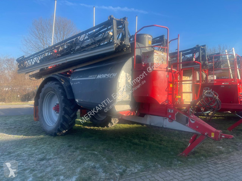 Pulvérisation Horsch  Leeb 8 GS