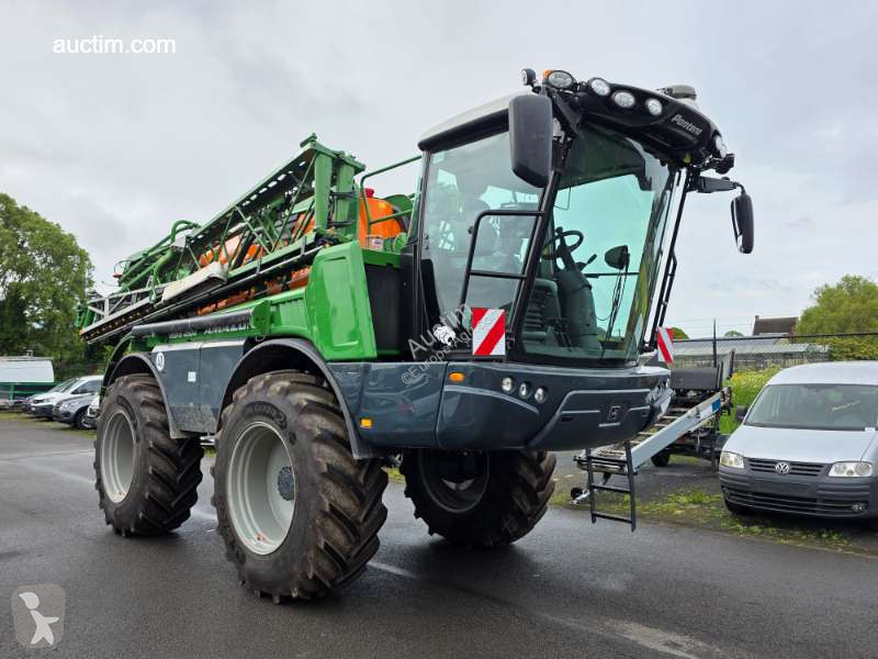 Amazone pantera 4504 spraying