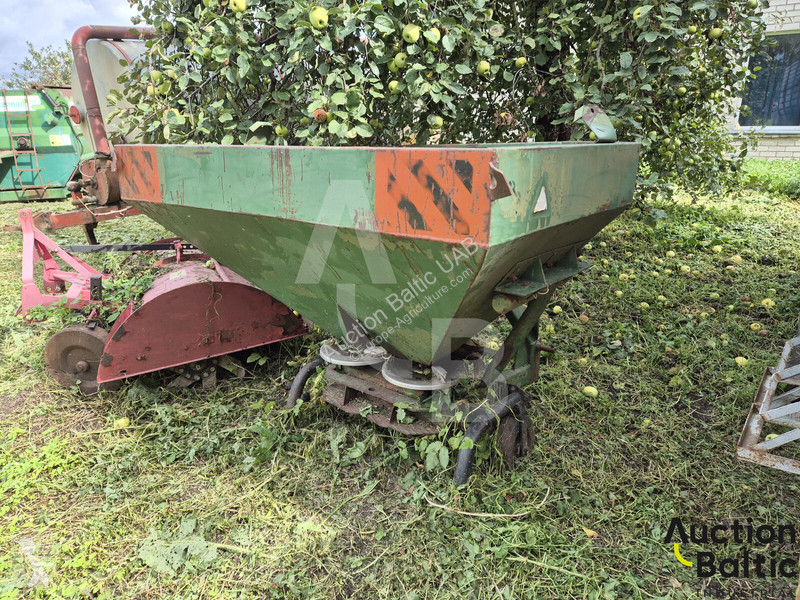 Mašinų gamykla TRB-1200-2 spraying