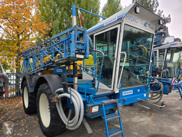 Delvano Self-propelled sprayer