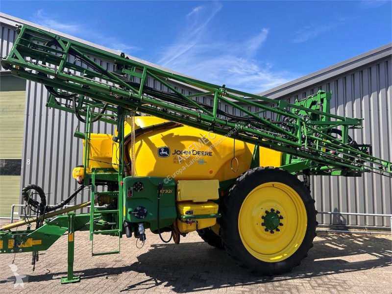 Besprutning John Deere M732i veldspuit