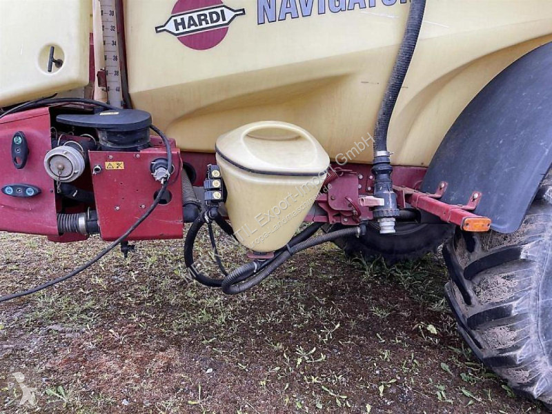 Pulverización Hardi Navigator 4000