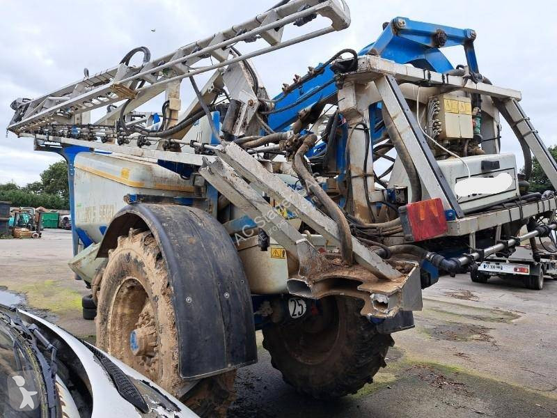 Pulverización Kuhn OCEANIS 5600